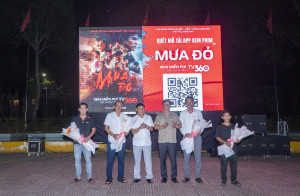 Cẩm Mỹ tổ chức đêm chiếu phim Mưa đỏ phục vụ nhân dân