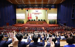 Chỉ thị 01 của Bộ Chính trị: Thực hiện Nghị quyết Đại hội XIV phải được tiến hành ngay, đồng bộ, thường xuyên, phong phú