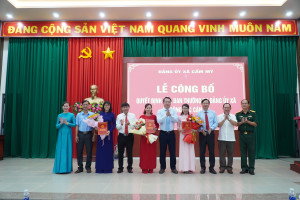 XA CAM MY CONG BO CAC QUYET DINH VE CONG TAC CAN BO (2)