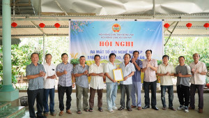 XA CAM MY RA MAT TO HOI NGHE NGHIEP TRONG CAY CA CAO (A C lấy file này dùm E ạ) (2) (1)