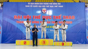 CAU LAC BO TAEKWONDO GIANH 3 HUY CHUONG BAC 2 HUY CHUONG DONG TAI DAI HOI TDTD TINH DONG NAI