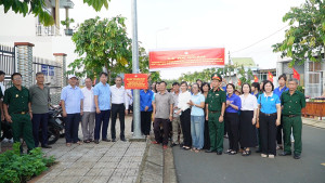 XA CAM MY RA QUAN HUONG UNG PHONG TRAO TOAN DAN CHUNG TAY BAO VE MOI TRUONG VI MOT VIET NAM XANH SACH DEP (2)