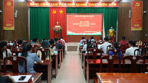 XA CAM MY KHAI GIANG LOP BOI DUONG NHAN THUC VE DANG KHOA II NAM 2026
