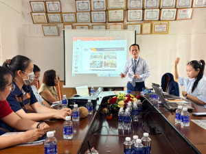 Cẩm Mỹ tập huấn livestream, đưa nông sản lên môi trường số