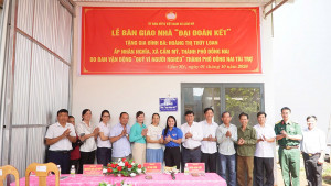 Ủy ban MTTQ Việt Nam xã Cẩm Mỹ, thành phố Đồng Nai bàn giao...