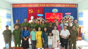 Công an phường Chơn Thành, ra mắt mô hình “Con nuôi Công an xã”