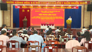 CHƠN THÀNH: HỘI NGHỊ LIÊN TỊCH LẤY Ý KIẾN CỬ TRI NƠI CÔNG TÁC ĐỐI VỚI NHỮNG NGƯỜI ĐƯỢC GIỚI THIỆU ỨNG CỬ ĐẠI BIỂU HỘI ĐỒNG NHÂN DÂN TỈNH, HĐND PHƯỜNG, NHIỆM KỲ 2026-2031 (BƯỚC 2)