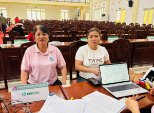 PHƯỜNG CHƠN THÀNH: GƯƠNG CÁN BỘ HỘI PHỤ NỮ TIÊU BIỂU TRONG CÔNG TÁC HỘI VÀ HOẠT ĐỘNG TÍN DỤNG CHÍNH SÁCH