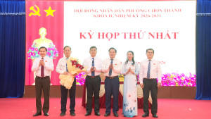 HỘI ĐỒNG NHÂN DÂN PHƯỜNG CHƠN THÀNH, KHÓA II, NHIỆM KỲ 2026-2031 TỔ CHỨC KỲ HỌP THỨ NHẤT