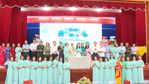 CHƠN THÀNH: HỌP MẶT KỶ NIỆM NGÀY QUỐC TẾ PHỤ NỮ 8-3