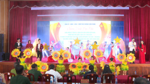 CHƠN THÀNH: TƯNG BỪNG CHƯƠNG TRÌNH ĐÊM VĂN NGHỆ CHÀO MỪNG ĐẠI LỄ 30-4 VÀ SỰ KIỆN THÀNH LẬP THÀNH PHỐ ĐỒNG NAI