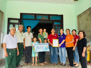 PHỤ NỮ CHƠN THÀNH TIẾP TỤC THỰC HIỆN CHƯƠNG TRÌNH “MẸ ĐỠ ĐẦU” - LAN TỎA YÊU THƯƠNG TẠI CHI HỘI PHỤ NỮ KHU PHỐ THÀNH TÂM 2