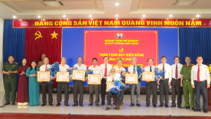 CHƠN THÀNH: LỄ TRAO HUY HIỆU ĐẢNG, (ĐỢT 19/5/2026)