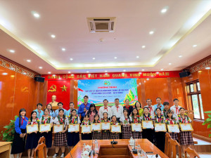 Chơn Thành: Kỷ niệm 85 năm Ngày thành lập Đội TNTP Hồ Chí Minh và tuyên dương gương “Thiếu nhi Chơn Thành thi đua làm theo 05 điều Bác Hồ dạy”