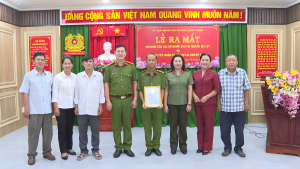 CHƠN THÀNH: RA MẮT MÔ HÌNH “CÂU LẠC BỘ NGƯỜI SAU CAI NGHIỆN MA TÚY” VÀ MÔ HÌNH “ĐIỂM TIẾP NHẬN VÀ TƯ VẤN, HỖ TRỢ CAI NGHIỆN MA TÚY”