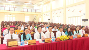 HĐND PHƯỜNG CHƠN THÀNH THÔNG QUA NGHỊ QUYẾT VỀ VIỆC THÀNH LẬP, SẮP XẾP, TỔ CHỨC LẠI CÁC KHU PHỐ