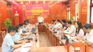 ĐỒNG CHÍ VIÊN HỒNG TIẾN, THÀNH ỦY VIÊN, BÍ THƯ ĐẢNG ỦY PHƯỜNG CHƠN THÀNH LÀM VIỆC VỚI CÁC CƠ QUAN KHỐI ĐẢNG, MTTQ VÀ CÁC TỔ CHỨC CHÍNH TRỊ, XÃ HỘI PHƯỜNG