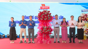 CHƠN THÀNH: LỄ CÔNG BỐ QUYẾT ĐỊNH THÀNH LẬP CHI ĐOÀN THANH NIÊN CÔNG TY CỔ PHẦN SẢN XUẤT GỖ AN CƯỜNG ĐỒNG NAI, KCN BECAMEX- BÌNH PHƯỚC