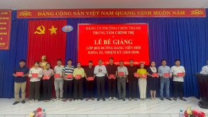 CHƠN THÀNH: 57 HỌC VIÊN LÀ NHỮNG ĐẢNG VIÊN DỰ  HOÀN THÀNH...