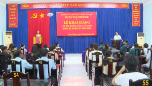 CHƠN THÀNH: KHAI GIẢNG LỚP BỒI DƯỠNG LÝ LUẬN CHÍNH TRỊ DÀNH...