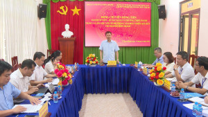 ĐỒNG CHÍ VIÊN HỒNG TIẾN, THÀNH ỦY VIÊN, BÍ THƯ ĐẢNG ỦY PHƯỜNG CHƠN THÀNH, LÀM VIỆC VỚI CHI BỘ TRUNG TÂM PHÁT TRIỂN QUỸ ĐẤT CHI NHÁNH CHƠN THÀNH