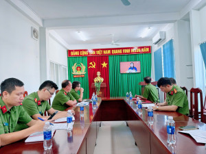 Đảng ủy Công an xã Đại Phước tổ chức sinh hoạt Chi bộ tháng 10 theo hình thức trực tuyến