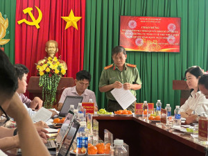 Đảng ủy Công an xã Đại Phước tiếp và làm việc với Đoàn Kiểm tra Tỉnh ủy về kết quả triển khai thực hiện Nghị quyết số 09-NQ/TU ngày 03/01/2018 của Ban Chấp hành Đảng bộ tỉnh