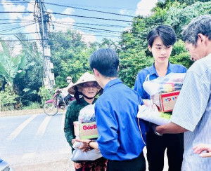 Tuổi trẻ Đại Phước sôi nổi tham gia ngày hội đại đoàn kết toàn dân tộc – gìn giữ và phát huy nét đẹp văn hóa truyền thống