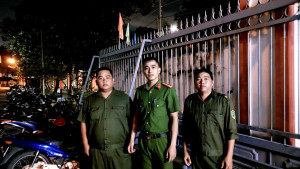 Công an xã Đại Phước đảm bảo an ninh, trật tự các buổi chiếu phim “Mưa đỏ” phục vụ nhân dân