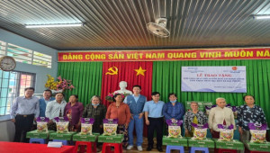 Công tác an sinh xã hội, chăm lo cho hội viên phụ nữ có hoàn cảnh khó khăn