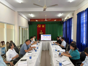 Xã Đại Phước đẩy mạnh chuyển đổi số qua việc trao đổi giải pháp nâng cấp hệ thống đài truyền thanh thông minh