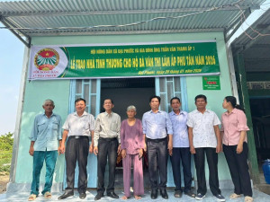 Hội Nông dân xã Đại Phước bàn giao 2 căn nhà tình thương thiết thực Chào mừng Đại hội Đại biểu Đảng toàn quốc lần thứ XIV