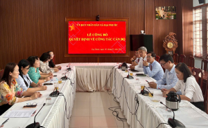UBND xã Đại Phước công bố các Quyết định về công tác cán bộ, kiện toàn tổ chức bộ máy