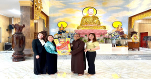 Hội LHPN xã thăm, chúc tết các cơ sở tôn giáo nhân dịp Tết nguyên đán Bính Ngọ 2026