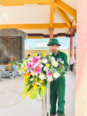 Đảng viên trẻ Lê Thanh Tùng tình nguyện lên đường nhập ngũ