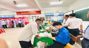 Cử tri xã Đại Phước hân hoan phấn khởi  tích cực tham gia Ngày hội non sông