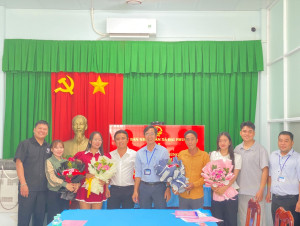 Xã Đại Phước: ý nghĩa lễ trao thư chúc mừng và giấy chứng nhận đăng ký kết hôn, giấy khai sinh