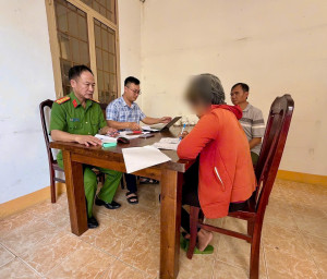 Công an xã Đại Phước làm việc với trường hợp đăng tải thông tin sai sự thật trên mạng xã hội