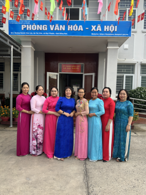 Phòng Văn hóa – Xã hội xã Đại Phước hưởng ứng “Tuần lễ Áo...