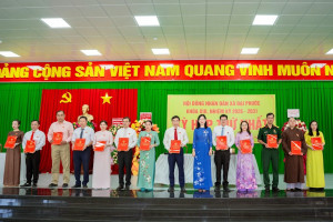 Phụ nữ Đại Phước khẳng định vai trò trong ngày hội cử tri