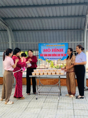 Hội LHPN xã Đại Phước với Mô hình” Bữa sáng dinh dưỡng cho trẻ em”