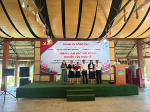 Chuyển đổi số từ cơ sở: Lan tỏa tinh thần đổi mới trong đội ngũ công chức cấp xã