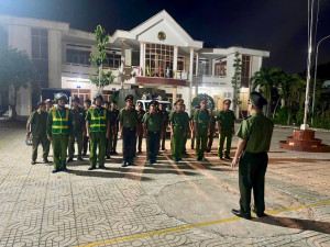 Công an xã Đại Phước ra quân cao điểm đấu tranh, xử lý thanh thiếu niên, học sinh vi phạm pháp luật về trật tự an toàn giao thông