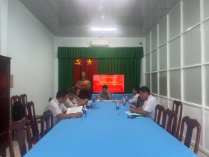 Bí thư Đảng ủy xã tiếp công dân định kỳ tháng 6/2026