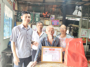Các Đoàn thăm, tặng quà, chúc thọ người cao tuổi tròn 90, 95 tuổi năm 2026