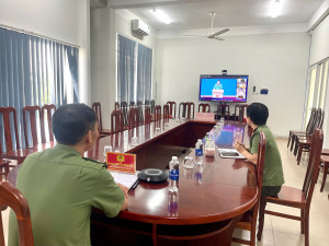Công an xã Đại Phước tham dự Hội nghị trực tuyến quán triệt, tập huấn chuyên sâu Luật An ninh mạng và Luật Bảo vệ dữ liệu cá nhân trong Công an nhân dân