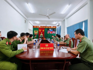 Đảng ủy Công an xã Đại Phước tổ chức xem chương trình Sử thi nghệ thuật “Đồng Nai - hào khí phương Nam, vươn mình cùng đất nước”