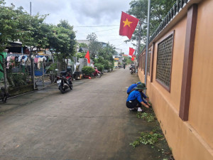 Ấp Phú Đông ra quân làm công tác dân vận , chỉnh trang diện mạo nông thôn mới