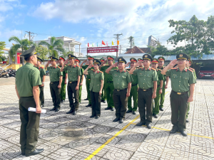 Công an xã Đại Phước tổ chức tập huấn điều lệnh, quân sự, võ thuật năm 2026