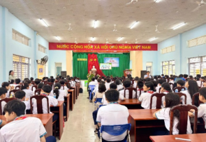 Tổ chức các lớp tập huấn, tuyên truyền, phổ biến, giáo dục pháp luật dành cho học sinh, đoàn viên, thanh niên tại Trường THCS Đại Phước